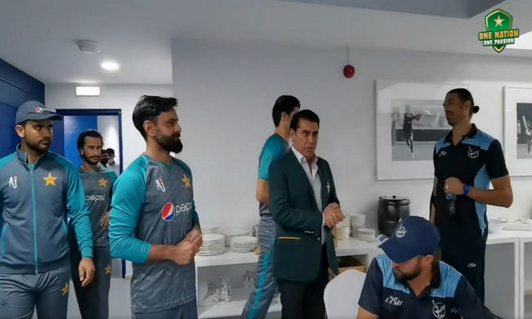 Pakistan team visited Namibia dressing room to congratulate them on their journey in the T20 World C