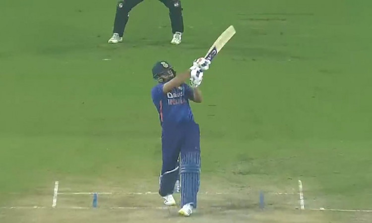 Rohit Sharma has completed 450 international sixes and he is the fastest to do so