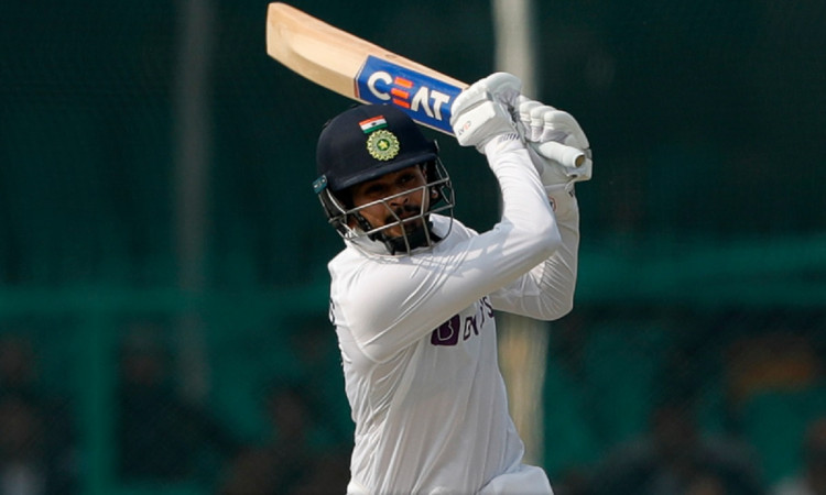 Shreyas Iyer became second Indian to score 50+ score on debut test in Kanpur