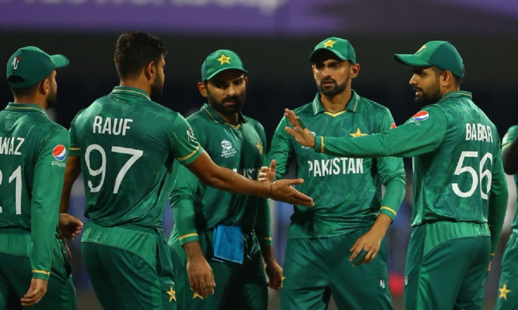 Unbeaten Pakistan beat Scotland by 72 runs, finish as Group 2 toppers