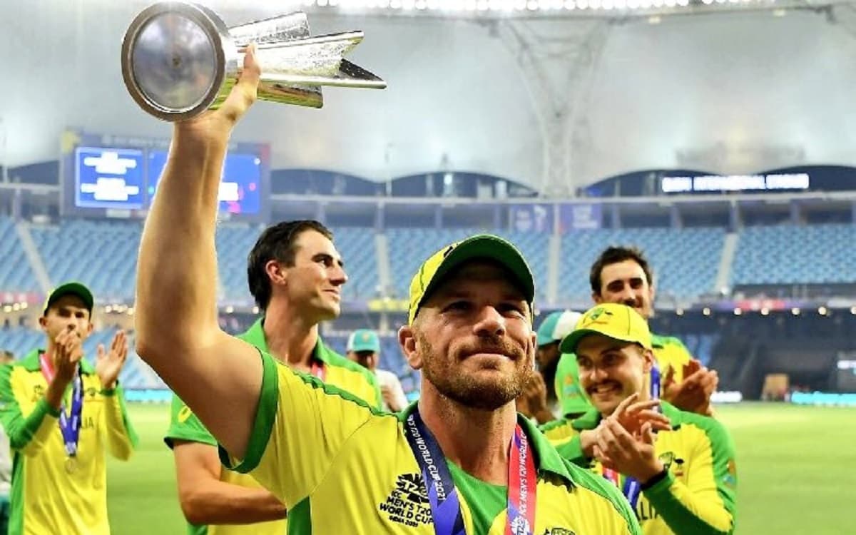 aaron-finch-says-hes-proud-of-his-team-for-being-the-first-australian-team-to-clinch-the-t20-title.jpg