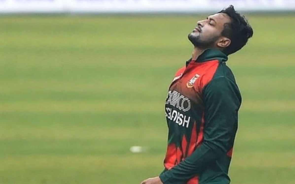 Cricket Image for Bangladesh Coach Russell Domingo Acknowledges Shakib's Absence, Calls It  A Big 'B