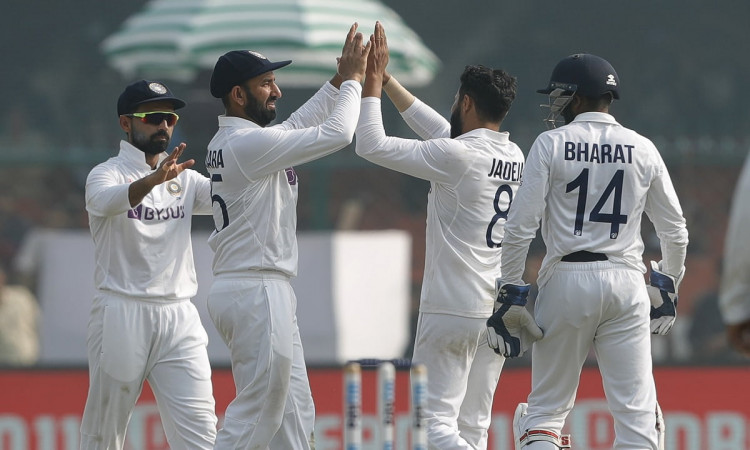 Cricket Image for IND v NZ, Day 3: India Spins New Zealand In Post Lunch Session, Score 249/6 
