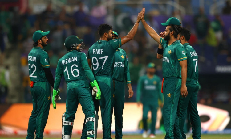 Cricket Image for Pakistan Storm Into T20 World Cup Semi Finals After Win Against Namibia