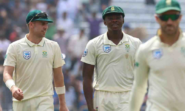 Cricket Image for SA vs IND: साउथ अफ्रीका को लगा बड़ा झटका, ये स्टार गेंदबाज हुआ सीरीज से बाहर