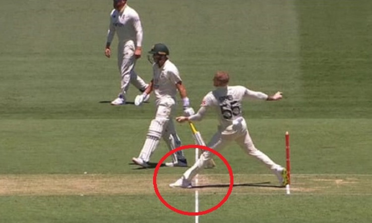 Cricket Image for Ashes 1st Test: Technology Fails As 14 No-Balls Are Ignored On Day 2