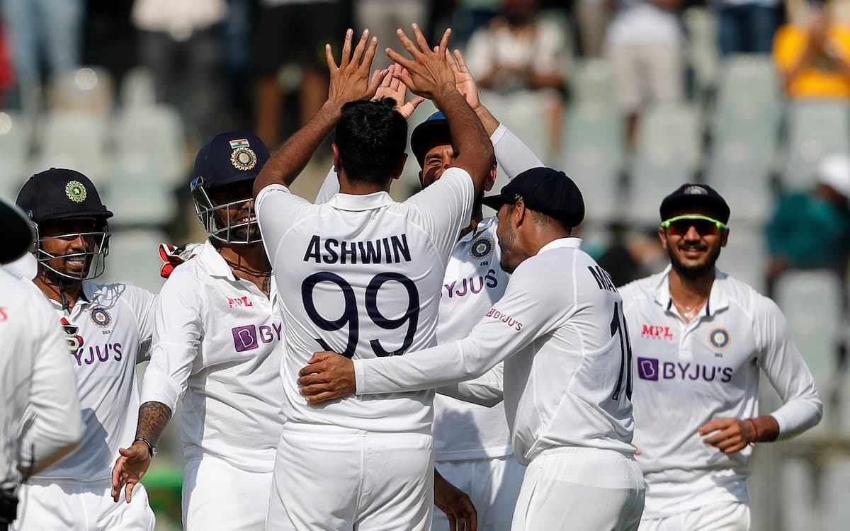 Cricket Image for WATCH: Ashwin Picks Up 4 Wickets Against New Zealand, Becomes The Highest Wicket-t