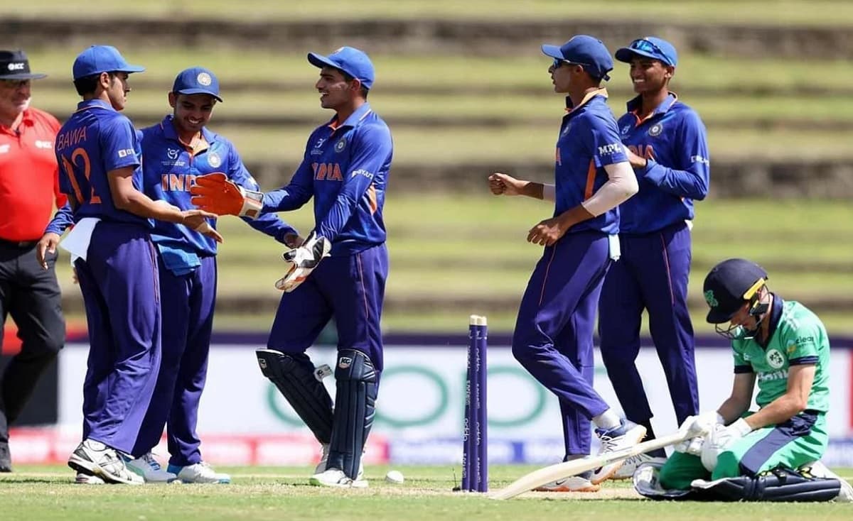 India qualify for Super League quarterfinals with 174 run win over Ireland