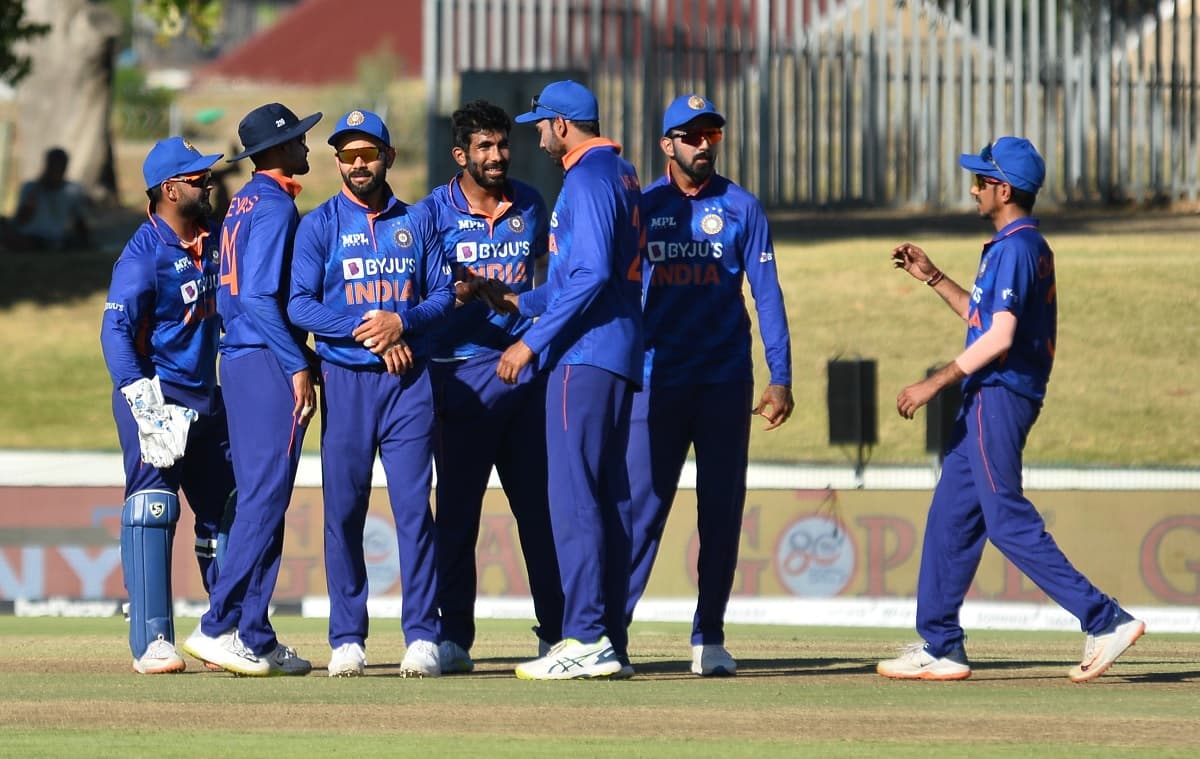 टीम इंडिया को तीसरे वनडे में हार के बाद लगा बड़ा झटका, ICC ने सुनाई बड़ी सजा