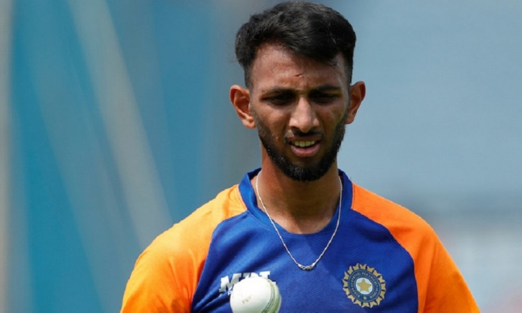 Cricket Image for Prasidh Krishna Is A Good Prospect For Bowling The Death Overs: Dinesh Karthik