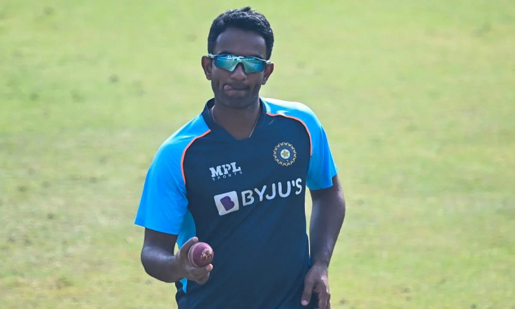 SA vs IND: Jayant Yadav To Stay In South Africa For ODIs After Washington Sundar's Exclusion