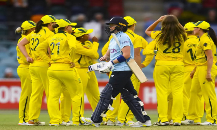 Cricket Image for AUSvsENG : पहले वनडे में ऑस्ट्रेलिया से 27 रन से हारी इंग्लैंड महिला टीम 