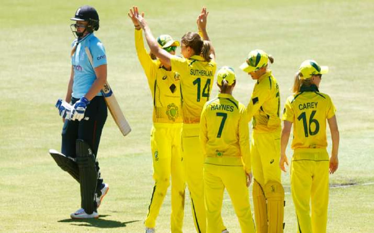 Cricket Image for महिला एशेज : ऑस्ट्रेलिया महिला टीम ने वनडे में इंग्लैंड का किया सूपड़ा साफ, सीरीज 3