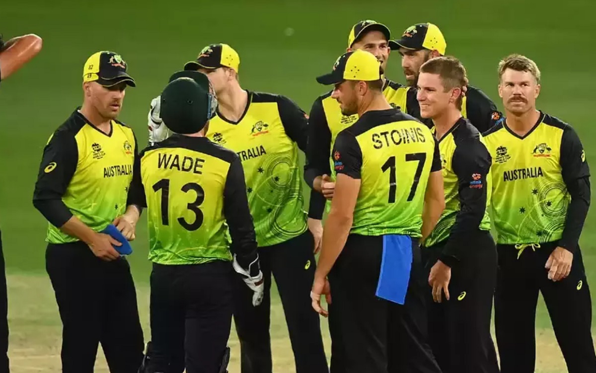   Australia vs Sri Lanka T20I: ऑस्ट्रेलिया को बड़ा झटका, श्रीलंका टी-20 सीरीज के पहले 3 मैच से बाहर 