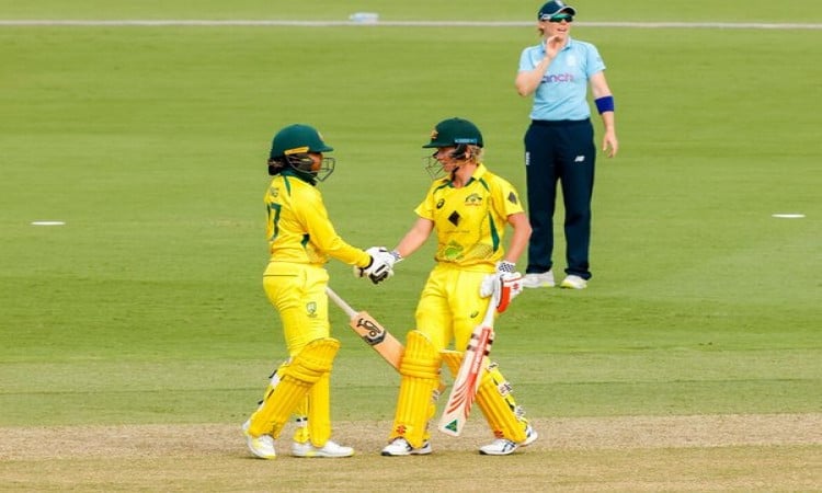 Women's Ashes, 1st ODI: Mooney, Brown star as Australia defeat England in 1st ODI