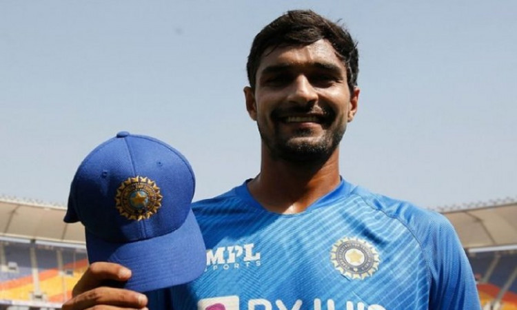 Cricket Image for IPL Mega Auction Player List Upgraded To 600, Deepak Hooda's Base Price Inflated