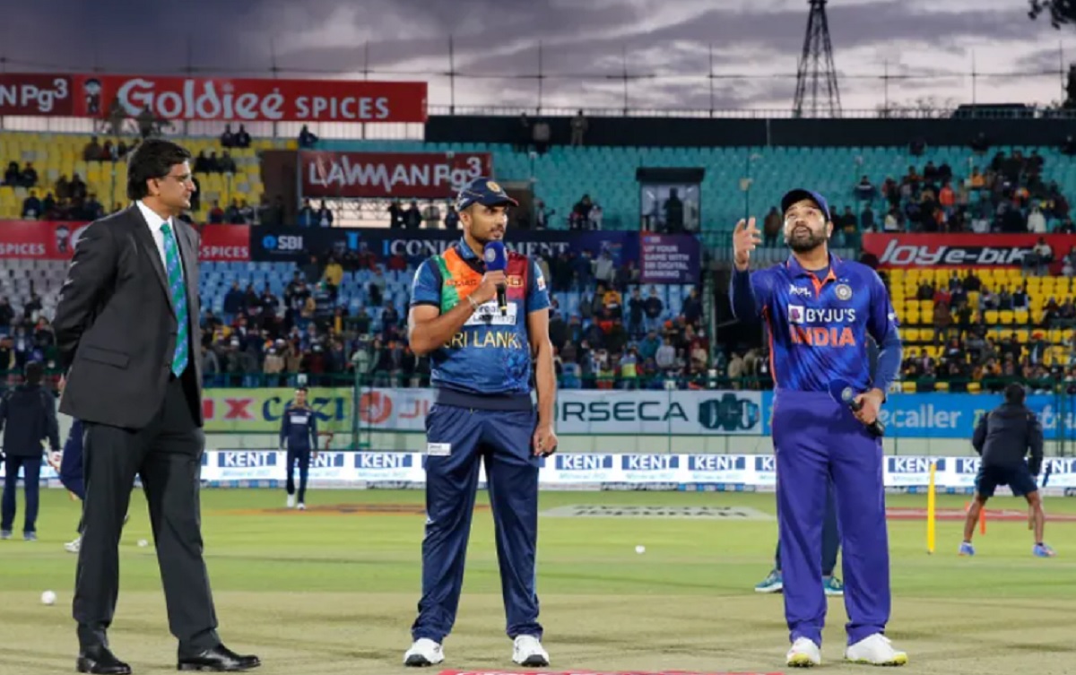 Sri Lanka opt to bat first against India in third t20i