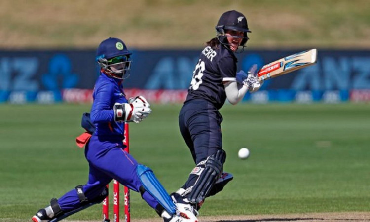 Cricket Image for NZvsIND : न्यूजीलैंड की अमेलिया के शानदार शतक के कारण दूसरे वनडे में भी न्यूज़ीलैंड