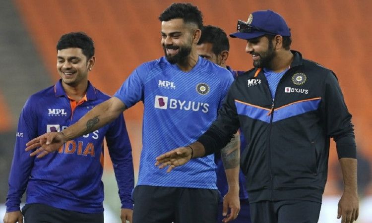 Cricket Image for Gavaskar Slams 'Nonsense' Speculations About Kohli-Rohit Rift, Says They Don't Eve