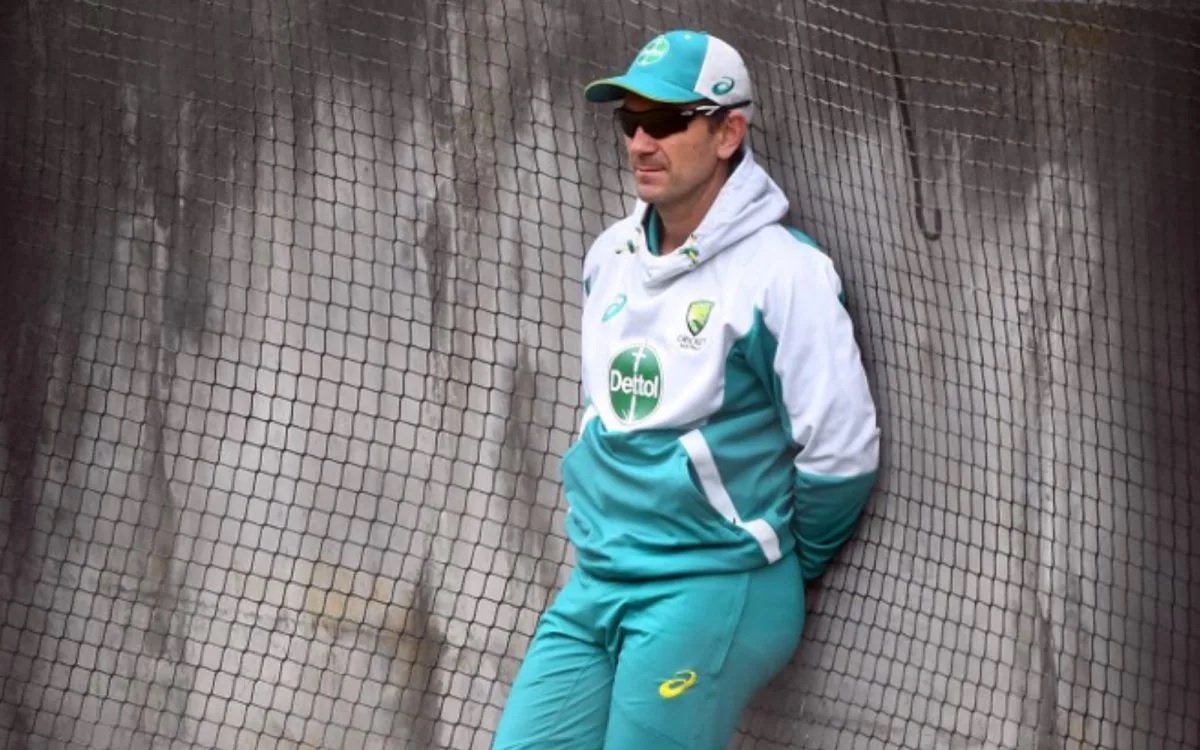 Cricket Image for John Buchanan States CA Has Hung Out Justin Langer To Dry