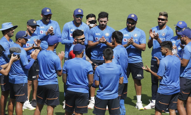 Cricket Image for Receiving Debut Cap From Virat Kohli Was An 'Amazing' & 'Proud Feeling', Expresses