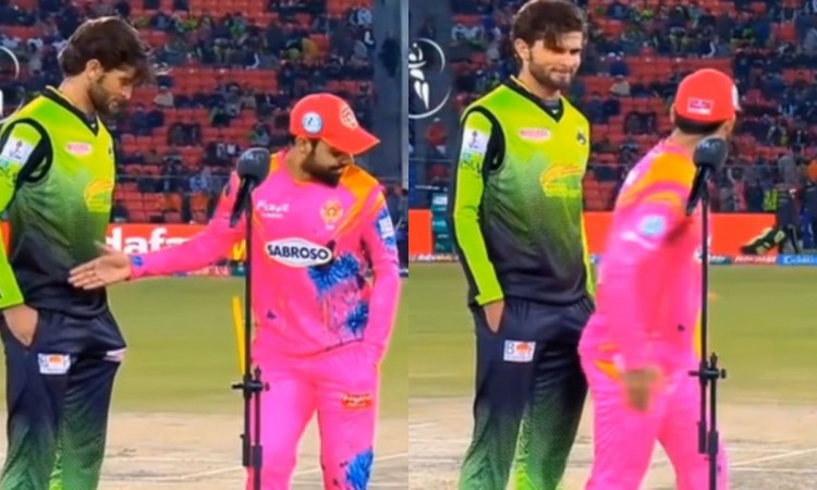 Cricket Image for VIDEO : टॉस को बनाया शादाब खान ने मज़ाक, शाहीन अफरीदी भी नहीं रोक पाए हंसी