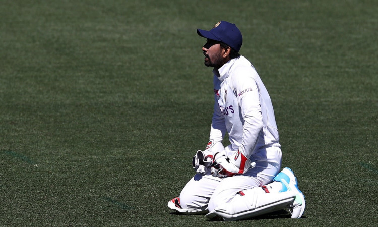 Cricket Image for 'Hurt And Offended' Saha Refuses To Name Journalist 'For Time Being'
