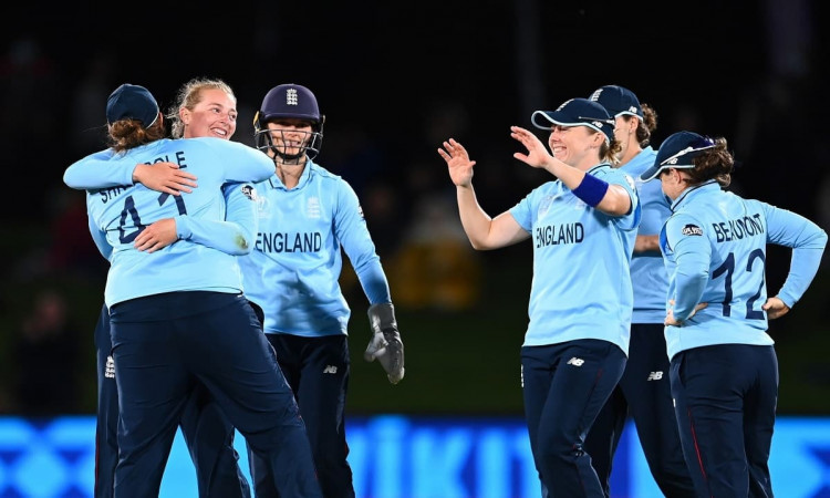 ICC Women’s World Cup 2022: साउथ अफ्रीका को 137 रनों से रौंदकर फाइनल में पहुंची इंग्लैंड, ऑस्ट्रेलिय