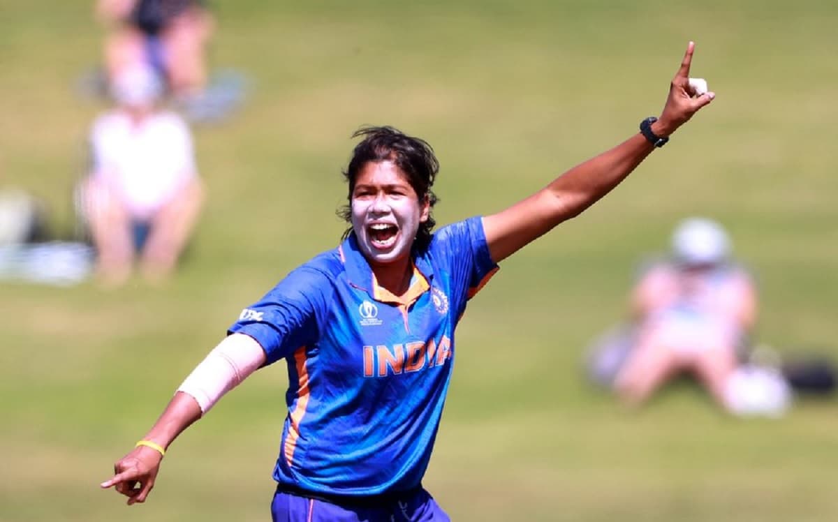 Jhulan Goswami equals with Lynn Fullston for most wickets in ICC Women's ODI World Cup history