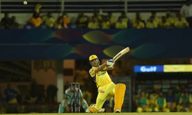 Cricket Image for IPL 2022: MS Dhoni Completes 7,000 Runs In T20 Cricket; Equals AB de Villiers' Rec