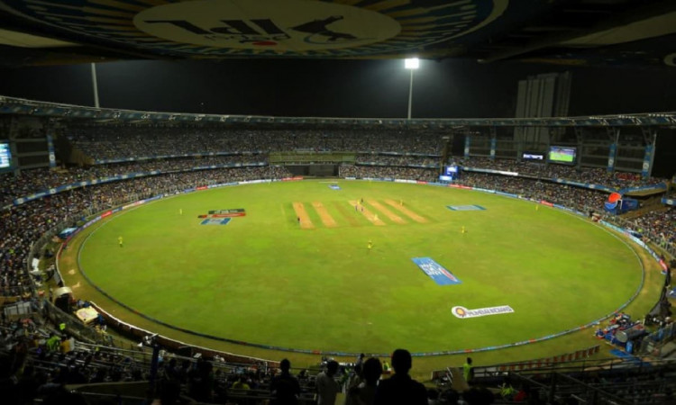 Cricket Image for IPL 2022 To Be Played In Front Of In-House Crowd, Confirms State Government Of Mah