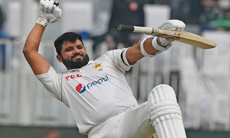 Pakistan Azhar Ali Completes His 19th Century In The First Test Against Australia