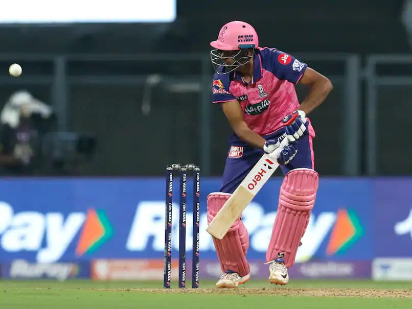Cricket Experts Can't Make Sense Of RR's 'ridiculous' Ashwin Move; Samson Defends It