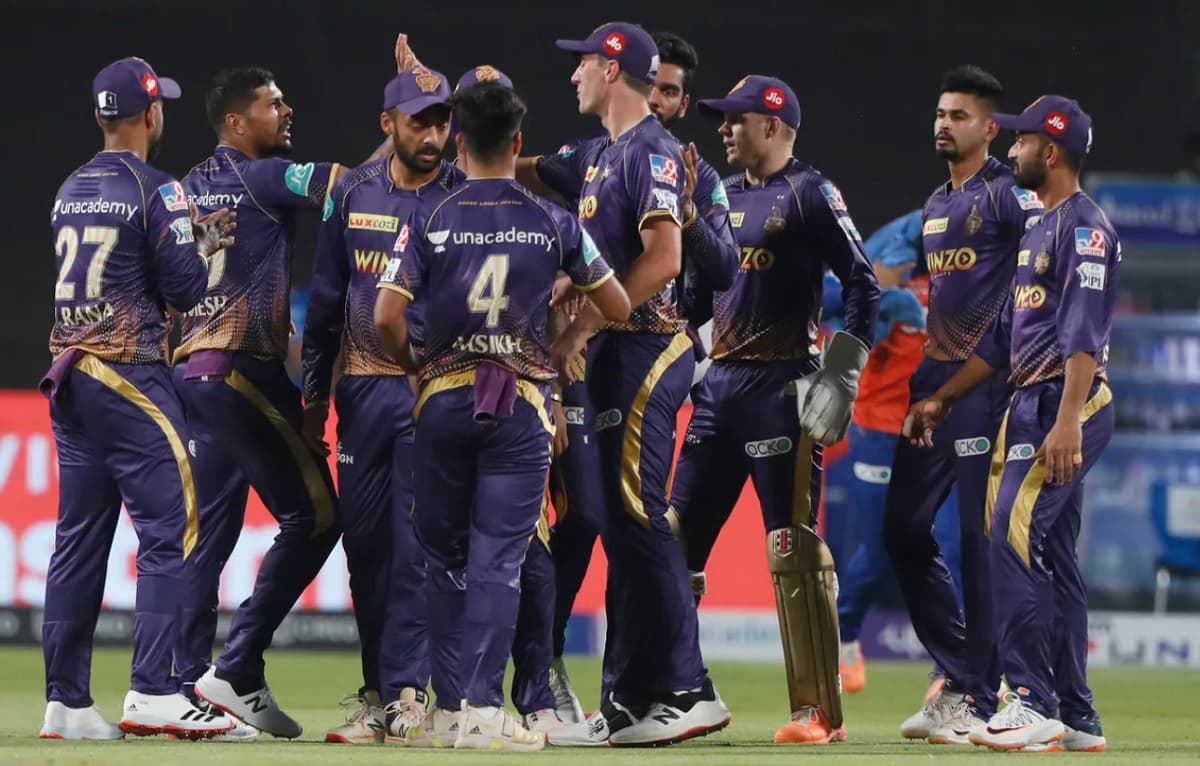 IPL 2022 Delhi pacer Harshit Rana is likely to be inducted by KKR as replacement of Rasikh Salam