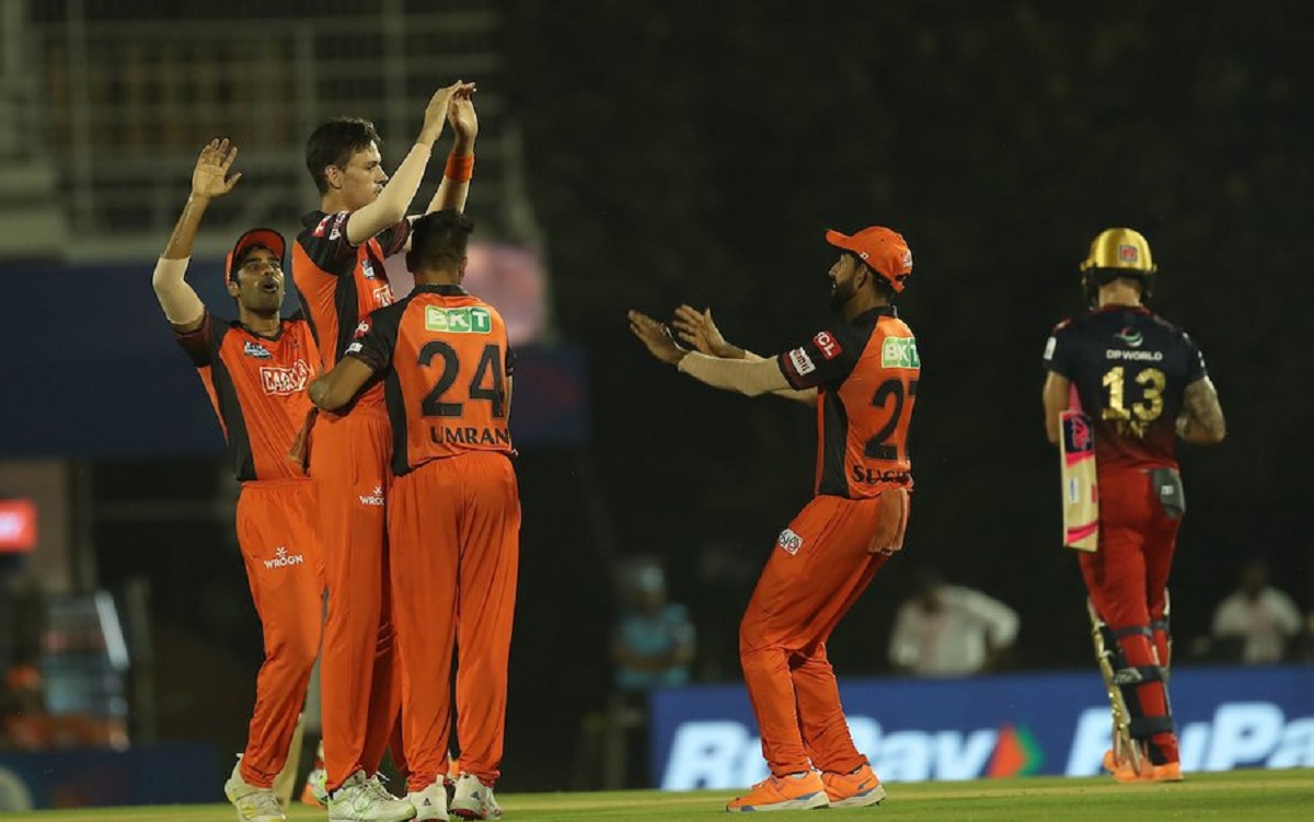  IPL 2022 RCB are all out for 68 against SRH