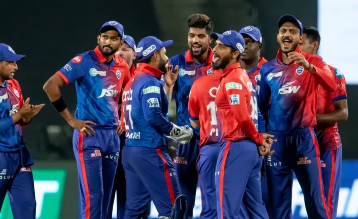 IPL 2022: दिल्ली कैपिटल्स टीम के दो और सदस्य हुए कोविड पॉजिटिव, एक विदेशी खिलाड़ी भी आया चपेट में