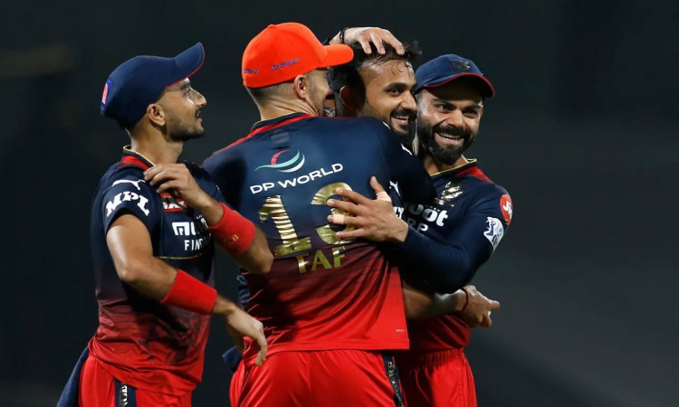 Cricket Image for IPL 2022: RCB Director Of Cricket Mike Hesson's 'Bowling Simulation' To Deal With 