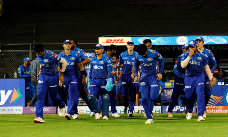 Cricket Image for IPL 2022: Should Mumbai Indians Look For Other Captaincy Options In Bumrah Or Sury