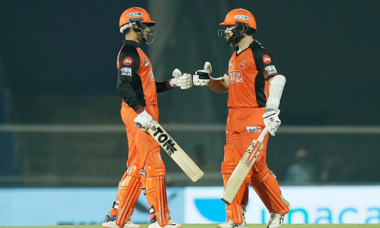 IPL 2022: सनराइजर्स हैदराबाद ने खोला जीत का पंजा, बैंगलोर के खिलाफ 9 विकेट से जीता मैच
