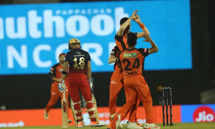 IPL 2022: SRH Shatter RCB Batting Line Up; Restrict Them To 68/10