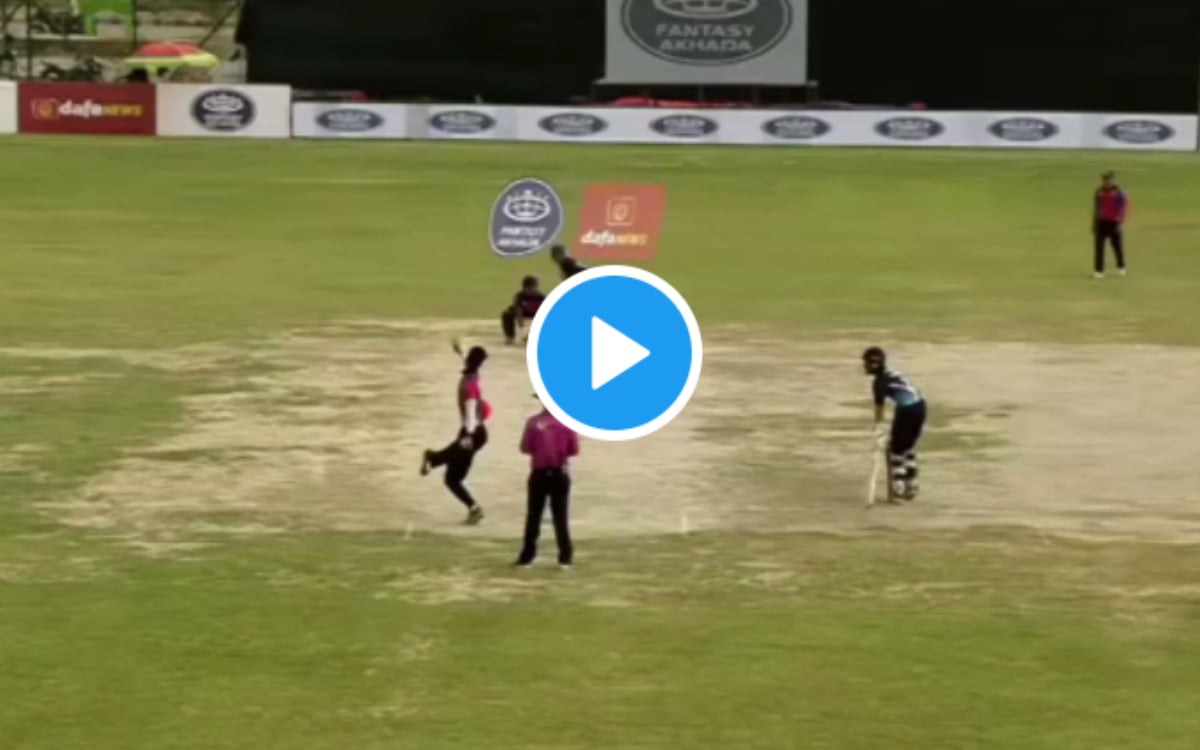 Cricket Image for 20वें ओवर में गेंदबाज ने मचाया धमाल, छह गेंद पर गिरे 6 विकेट; देखें VIDEO