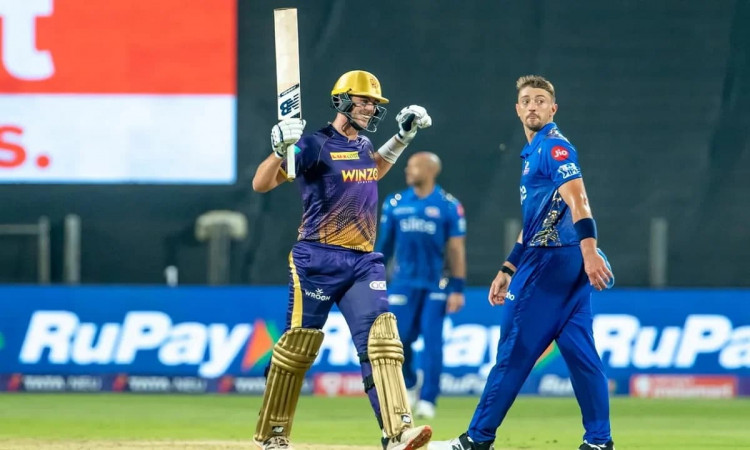 WATCH: Pat Cummins Brings Up Fastest IPL Fifty; Thrashes Daniel Sams For 35 Runs In An Over