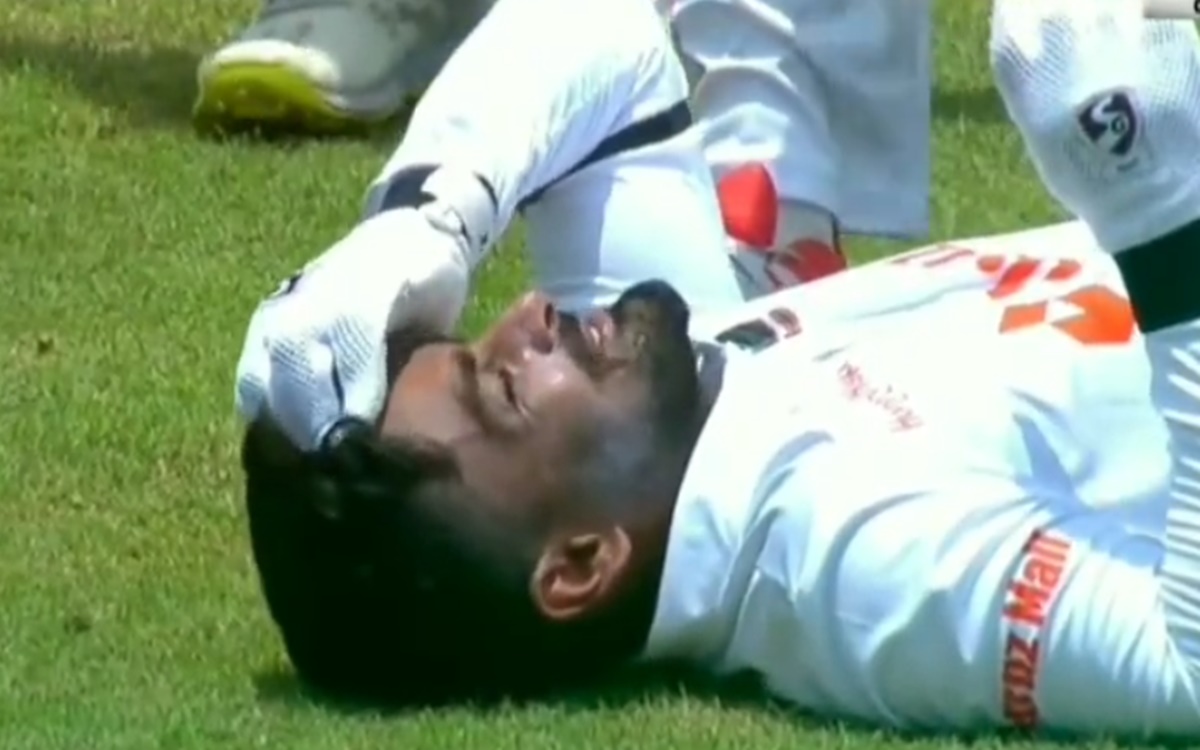 Cricket Image for Ban Vs Sl Kusal Mendis Pull Shot Hits Liton Das Head 