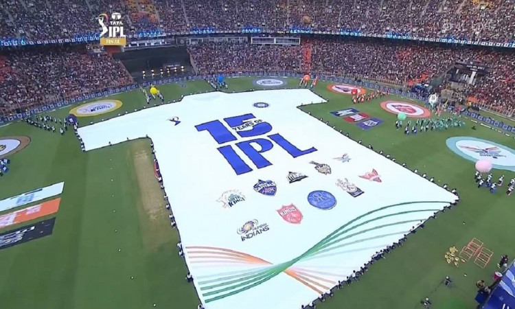  IPL displays world's largest cricket jersey, enters Guinness Book of world records