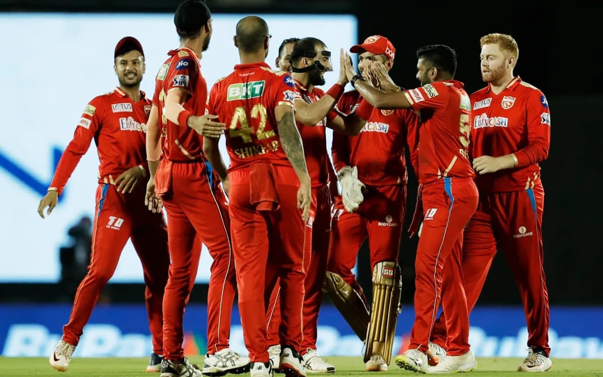 IPL 2022: बेयरस्टो-लिविंगस्टोन के बाद गेंदबाजों ने बरपाया कहर, पंजाब किंग्स ने आरसीबी को 54 रन से रौ