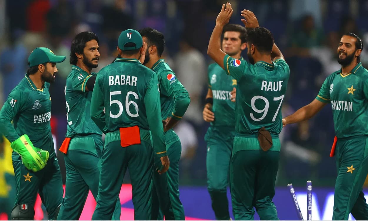 PAK vs WI: वेस्टइंडीज के खिलाफ वनडे सीरीज के लिए पाकिस्तान टीम की घोषणा, एक साथ 5 खिलाड़ी हुए बाहर