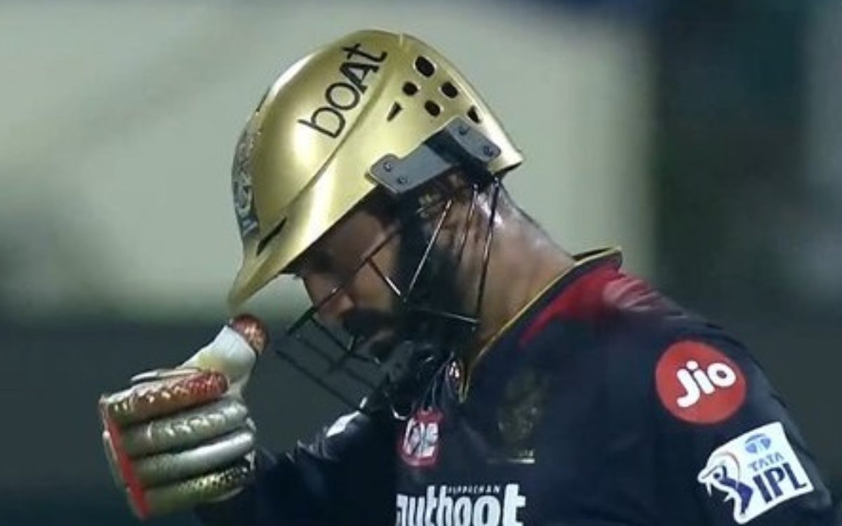 Cricket Image for VIDEO : DK ने फिर खोले बॉलर्स के धागे, बना दिए नॉटआउट 37 रन