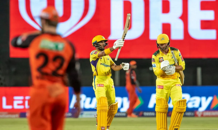 IPL 2022: Gaikwad & Conway Power CSK To 202/2 Against SRH