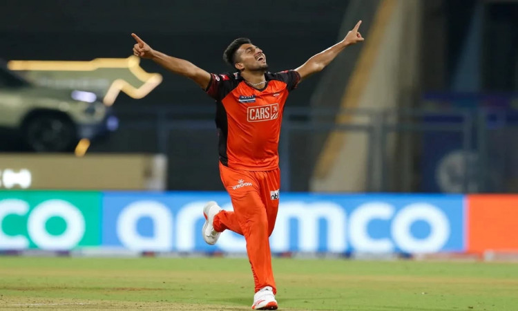 Umran Malik SHATTERS all records, bowls SECOND FASTEST ball in the history of IPL at 157 KMPH