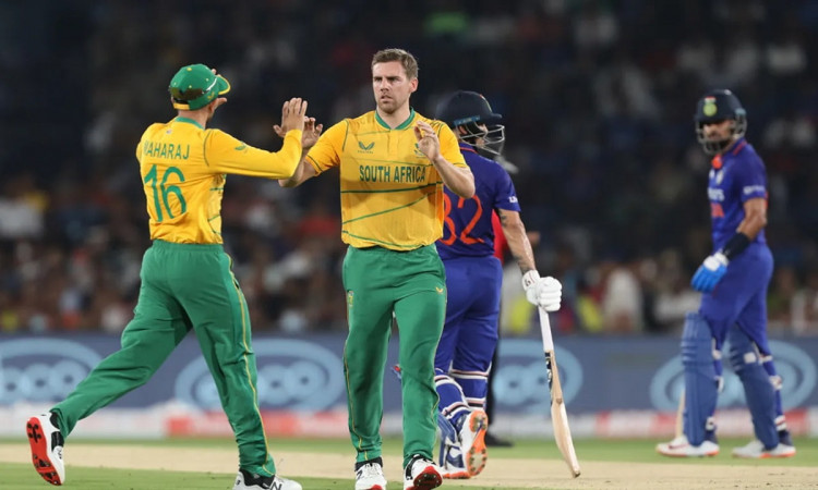 2nd T20I: South Africa Restrict Team India To 148/6